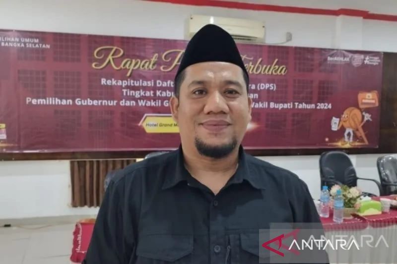 Divisi Perencanaan Data dan Informasi KPU Bangka Selatan Rahmad Nadi ANTARA/Ahmadi.