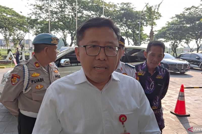 Kepala Dinas Perhubungan Kabupaten Tangerang Achmad Taufik (Azmi Samsul Maarif)