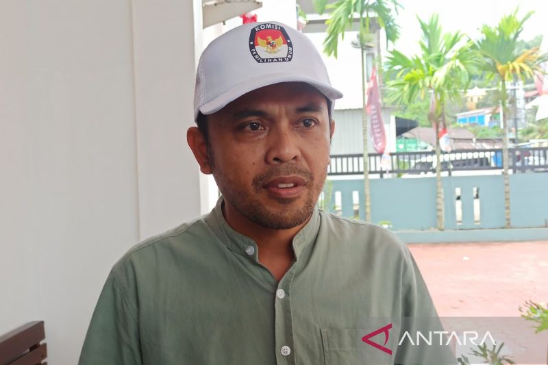 Kadiv Teknis dan Penyelenggara KPU Manokwari Sidarman (ANTARA/Ali Nur Ichsan)