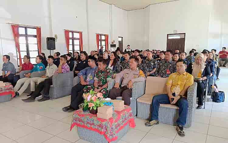 KPU Barito Timur Gelar Rapat Pleno Terkait Daftar Pemilih Pilkada 2024