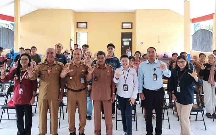 Peningkatan Literasi Keuangan di Desa Tahawa