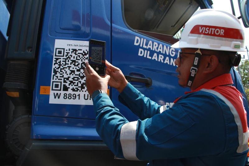 Pertamina Hadirkan QR Code untuk Identifikasi Mobil Tangki BBM