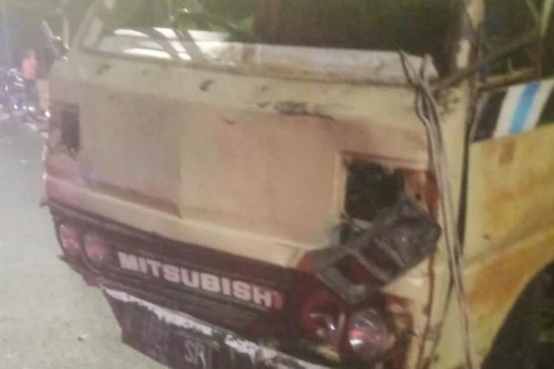 Kondisi truk yang mengalami kecelakaan di Jalan Gombel Lama, Kota Semarang, Jumat (20/9/2024) malam. ANTARA/HO-Polrestabes Semarang