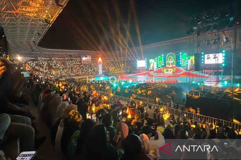 Muhadjir Effendy Tutup Resmi PON XXI Aceh-Sumut 2024