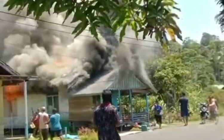 Peristiwa kebakaran yang terjadi di Desa Teluk Bogam, Kecamatan Kumai, Kabupaten Kobar, Sabtu, 21 September 2024