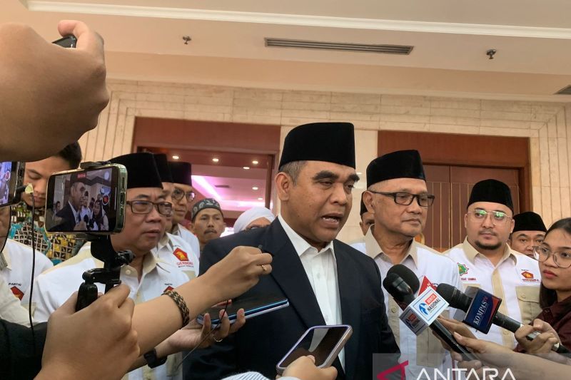 Sekretaris Jenderal DPP Partai Gerindra Ahmad Muzani usai membuka acara Rapat Pimpinan Nasional (Rapimnas) I Gerakan Muslim Indonesia Raya (GEMIRA) di Jakarta, Sabtu (21/9/2024). (ANTARA/Melalusa Susthira K.)