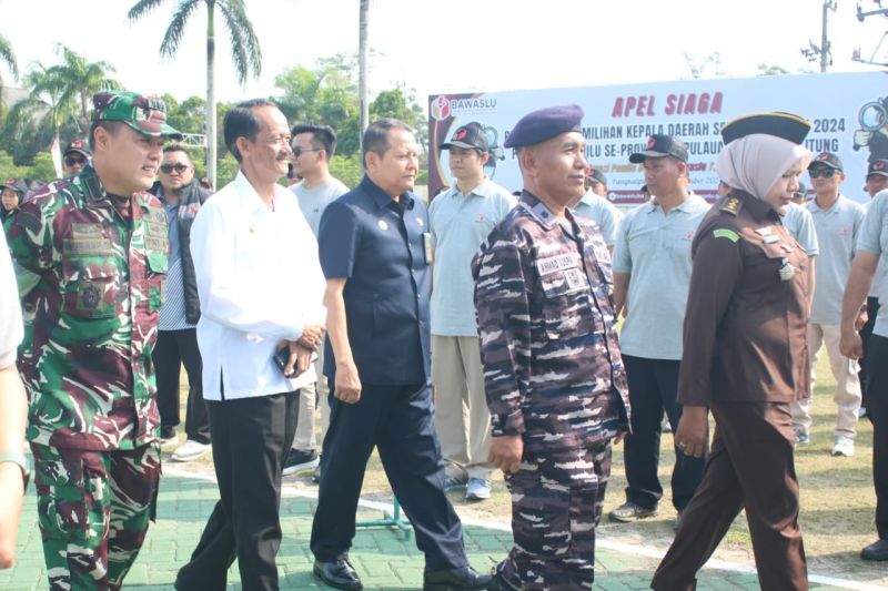 Bawaslu beserta jajaran TNI, Polda dan Pemerintah Provinsi Kepulauan Babel gelar apel siaga menjelang masa kampanye Pilkada Serantak 2024 di Pangkalpinang, Sabtu (ANTARA/HO-Humas Korem 045/Gaya)
