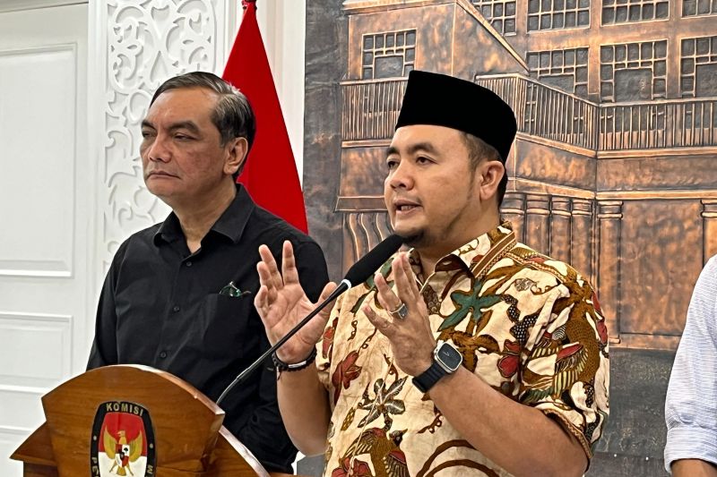 Ketua KPU RI Mochammad Afifuddin dalam konferensi pers di Kantor KPU RI, Jakarta, Jumat (20/9/2024). ANTARA/Narda Margaretha Sinambela