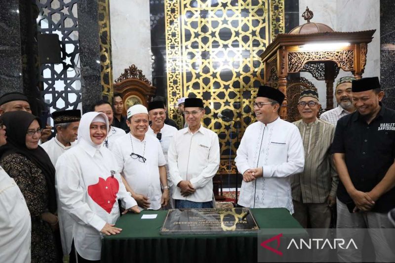 Masjid sebagai Pusat Pembinaan Generasi Muda di Makassar