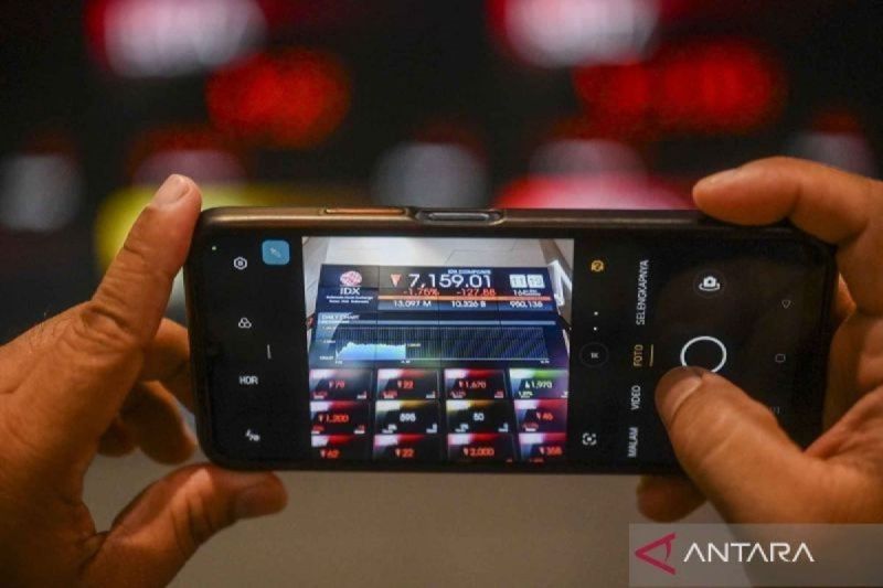 IHSG Menguat di Awal Pekan, Tindak Lanjut Tren Bursa Asia