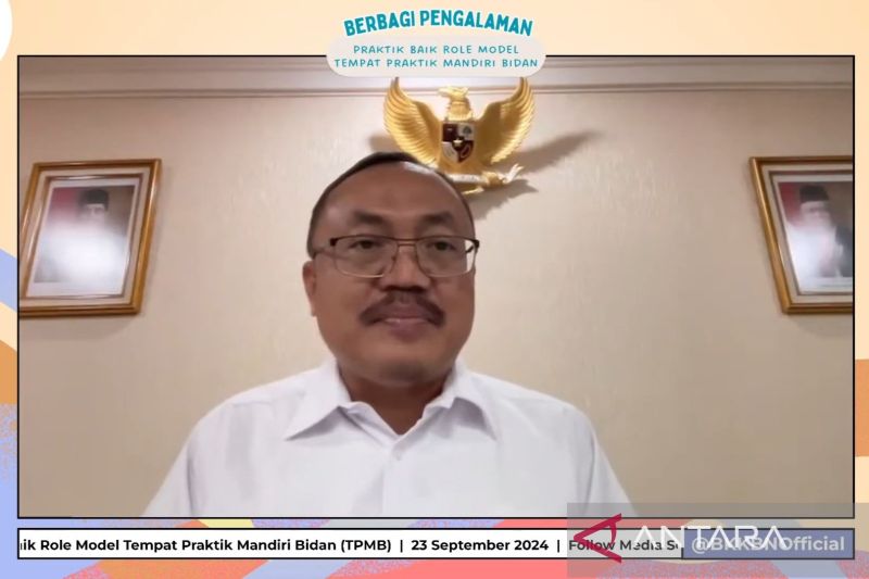 Deputy of family planning and reproductive health at the National Population and Family Planning Agency, Wahidin, at a discussion on midwifery practice places, which was followed online from Jakarta on Monday (September 23, 2024). (ANTARA/Lintang Budiyanti Prameswari)