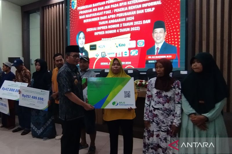 Pemerintah Demak Daftarkan 14.280 Pekerja Rentan ke BPJAMSOSTEK