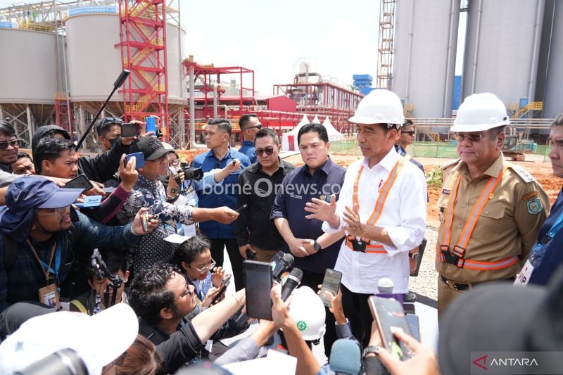 Sektor Pertambangan Kalbar, Penggerak Utama Perekonomian Daerah