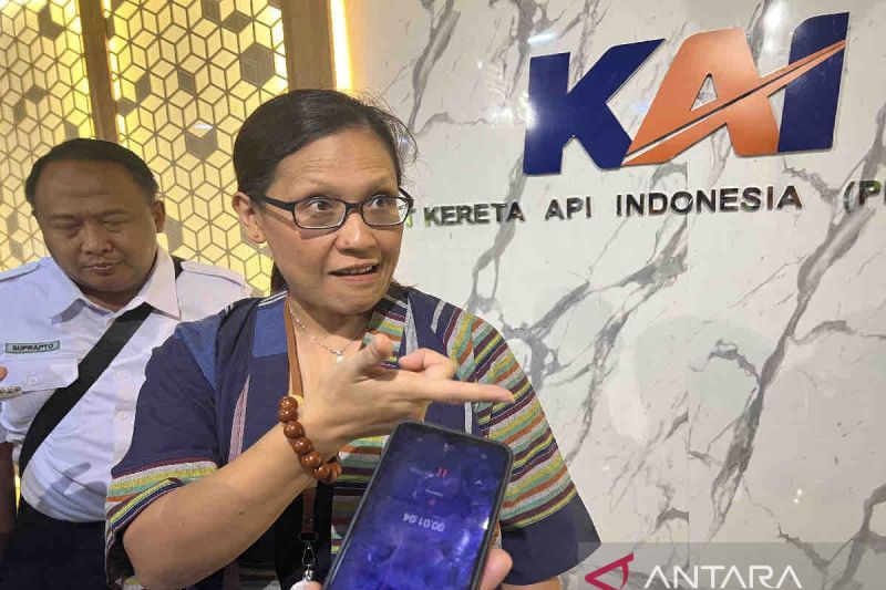KAI Ingatkan Bahaya Bermain di Rel Kereta Api Setelah Insiden Tragis