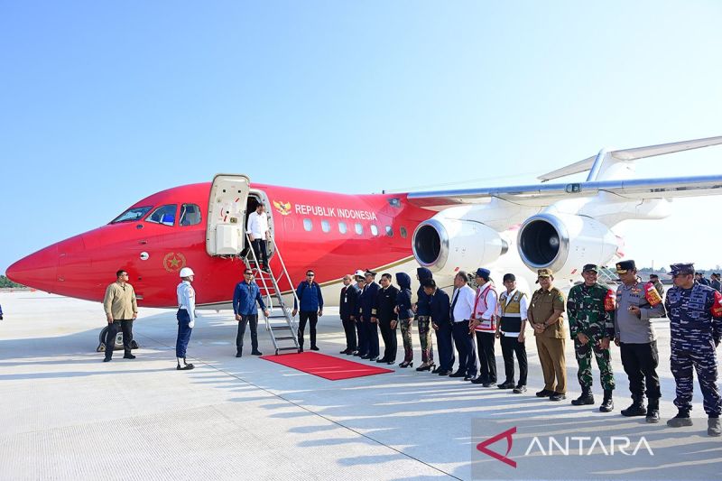Presiden Jokowi Ubah Status Bandara IKN Jadi Komersial untuk Publik