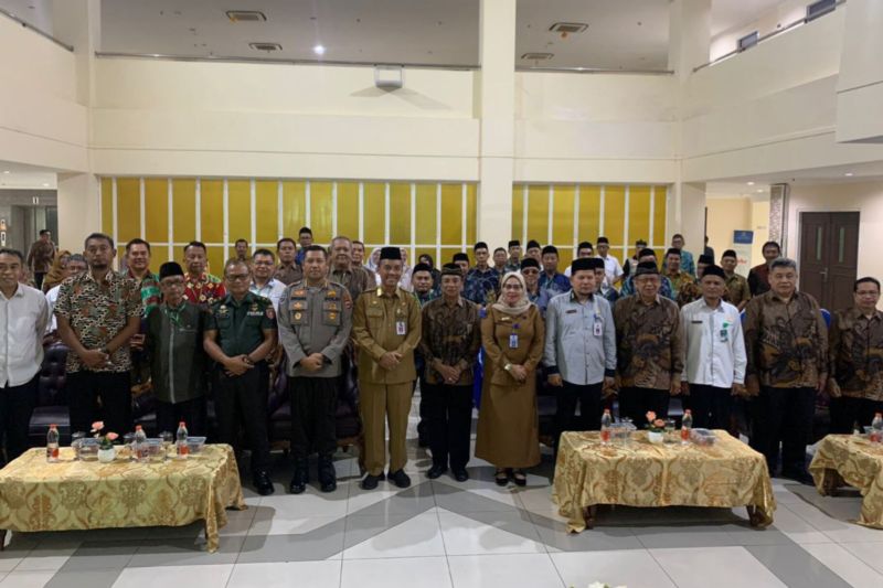 FKUB Provinsi Kalimantan Selatan menggelar Rakorda menjelang Pilkada Serentak 2024 di Banjarbaru, Kalimantan Selatan, Selasa (24/9/2024). ANTARA/HO-FKUB Kalsel