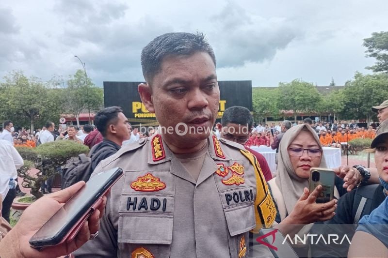 Kepala Bidang Humas Polda Sumatera Utara Kombes Pol Hadi Wahyudi. ANTARA/M. Sahbainy Nasution