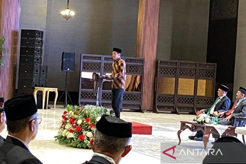 Presiden Jokowi saat sambutan di hadapan pimpinan BAZNAS tingkat provinsi dan kabupaten/kota pada pembukaan Rakornas di Ibu Kota Nusantara, Rabu (25/9/2024). (ANTARA/Ahmad Rifandi)