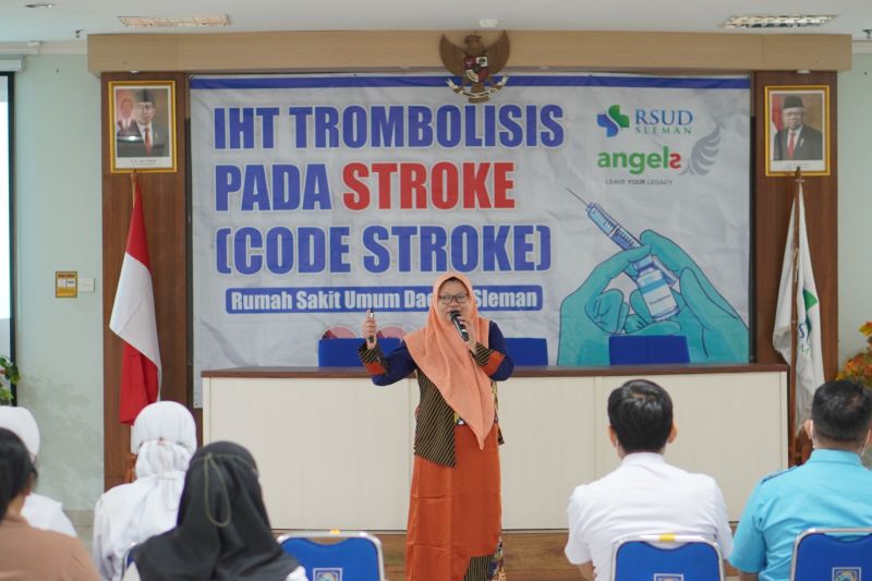 Pelatihan Penanganan Stroke di RSUD Sleman untuk Tenaga Medis dan Non-Medis