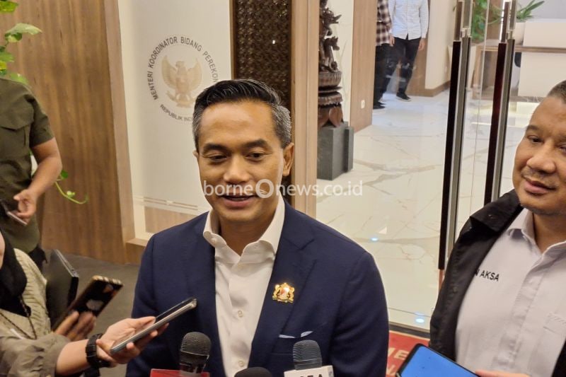 Ketua Umum Kamar Dagang dan Industri (Kadin) Indonesia hasil Musyawarah Luar Biasa (Munaslub) Anindya Bakrie, di Kantor Kemenko Perekonomian, Jakarta, Rabu (25/9/2024). ANTARA/Bayu Saputra