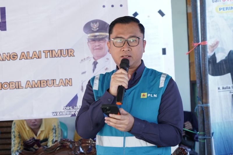 PLN Resmikan Jaringan Listrik di Empat Desa Terpencil Meratus