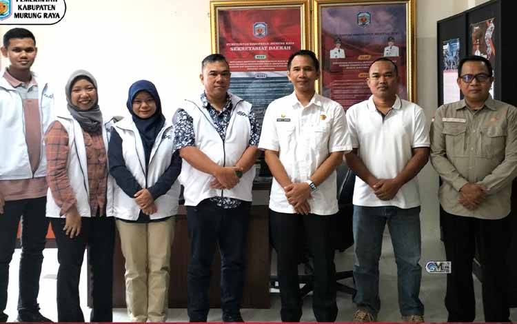 Plt Kepala Diskominfo SP Murung Raya Terima Kunjungan Tim Survei Penguatan Sinyal dan Pengentasan Blank Spot