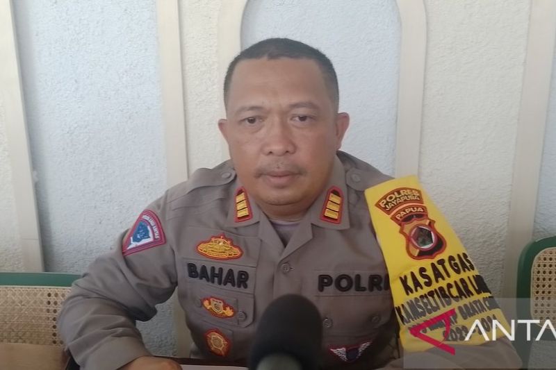 Imbauan Polres Jayapura untuk Berkendara Aman di Musim Hujan