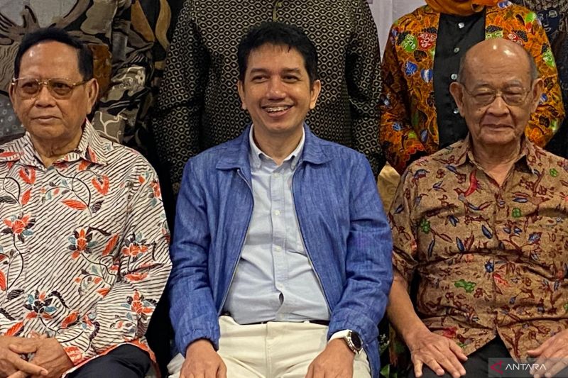 Calon wakil gubernur DKI nomor urut dua, Kun Wardana Abyoto usai dialog bersama Forum Purna Pejabat Pemprov DKI di Jakarta Selatan, Kamis (26/9/2024) ANTARA/Luthfia Miranda Putri