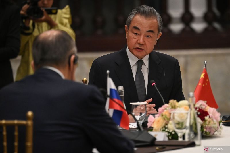 Rusia dan China Bahas Konflik Ukraina serta Situasi Asia Pasifik