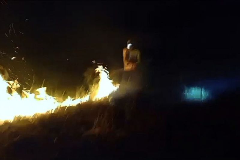 Dua Hektare Lahan Terbakar di Kapuas, Tim Pemadam Berupaya Kembali