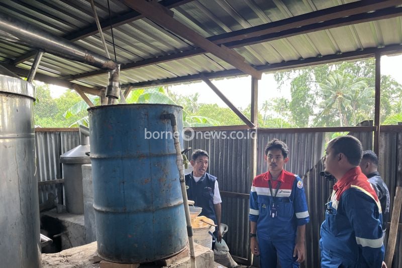Pertamina Dukung Pengembangan Usaha Minyak Atsiri di Ambon