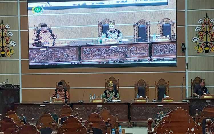 Paripurna DPRD Kapuas Umumkan Nama-nama Ketua dan Wakil Ketua Dewan Periode 2024 - 2029