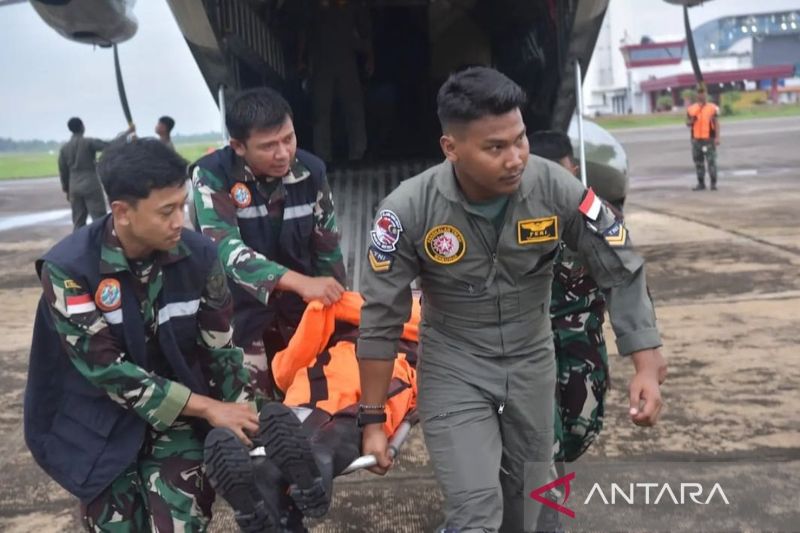 Latihan Bersama TNI AU dan TUDM Simulasi Evakuasi Korban Bencana