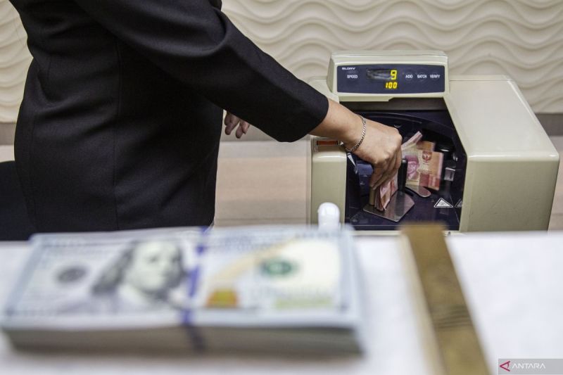 Penguatan Rupiah, Nilai Tukar Capai Rp15.093 per Dolar AS