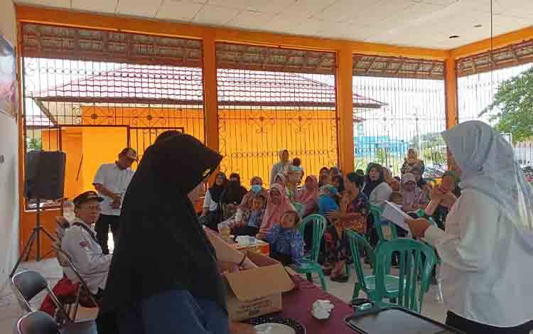 Dinas Perikanan Seruyan Gencarkan Gerakan Masyarakat Makan Ikan untuk Cegah Stunting