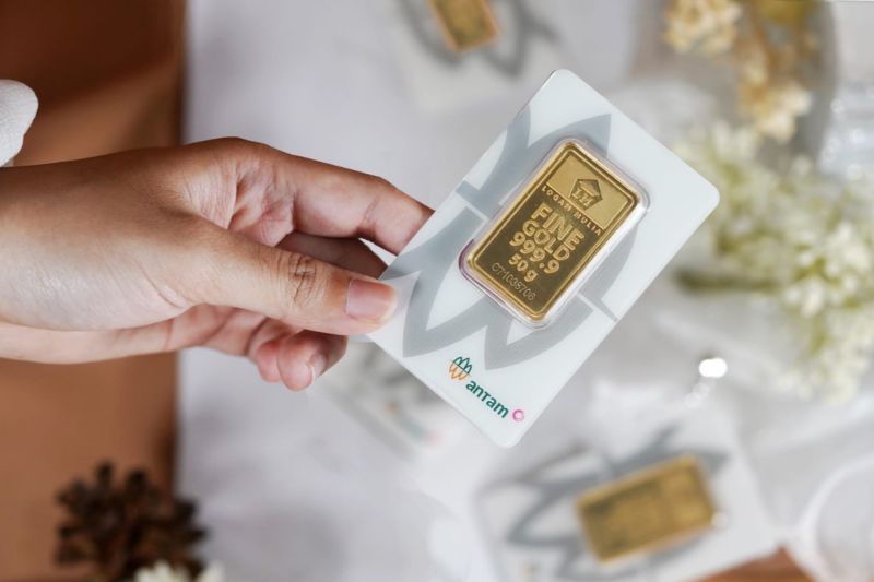 Salah satu produk emas dari PT Aneka Tambang Tbk atau Antam (ANTARA/HO-Antam)