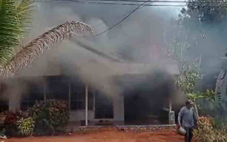 Dua Rumah Milik Warga di Kotim Ludes Terbakar