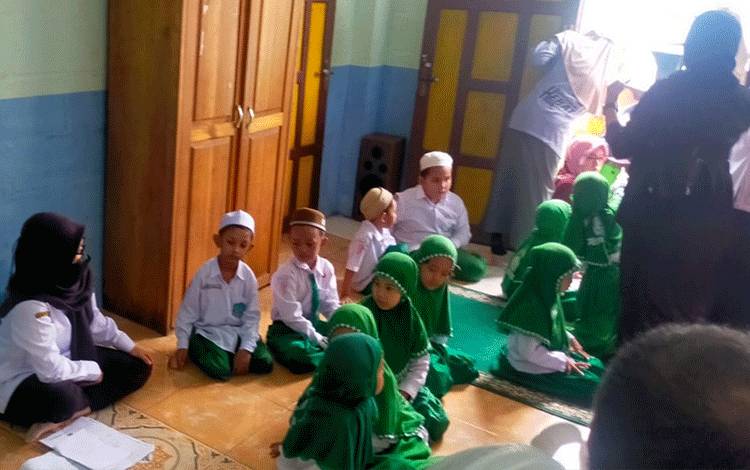 Disdukcapil Kapuas Optimalkan Pelayanan Pembuatan KIA