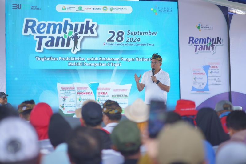 Direktur Utama Pupuk Indonesia Rahmad Pribadi saat menghadiri Rembuk Tani, di Sembalun, Lombok Timur, Nusa Tenggara Barat (NTB), Sabtu (28/9/2024). ANTARA/HO-Pupuk Indonesia