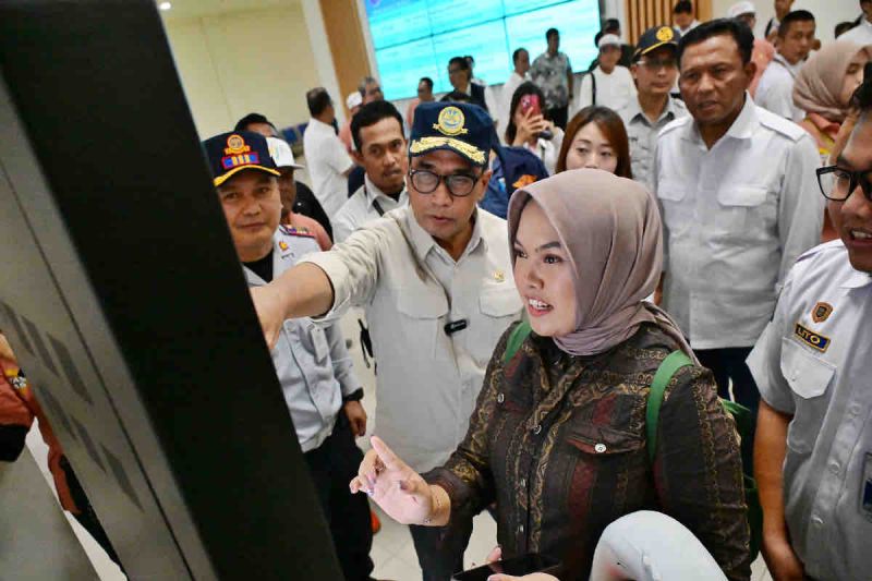 Menteri Perhubungan Jadikan Terminal Leuwipanjang Model Percontohan