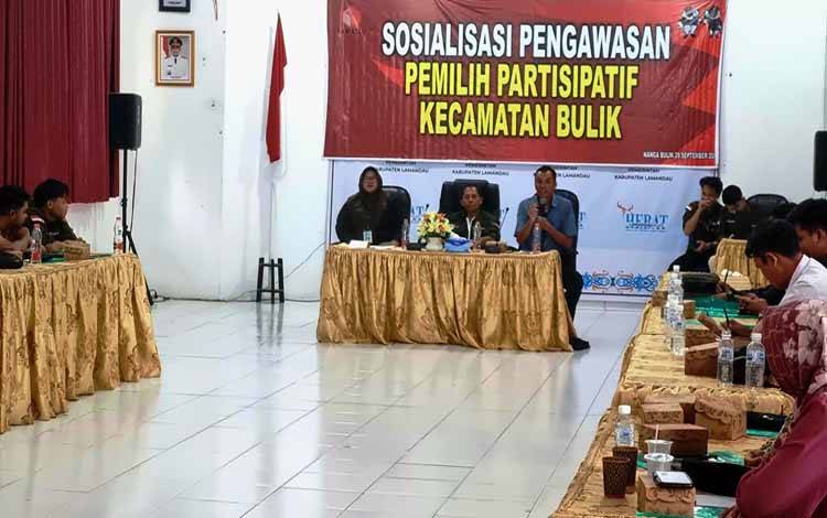 Panwascam Bulik Ajak Masyarakat Ikut Awasi Pilkada