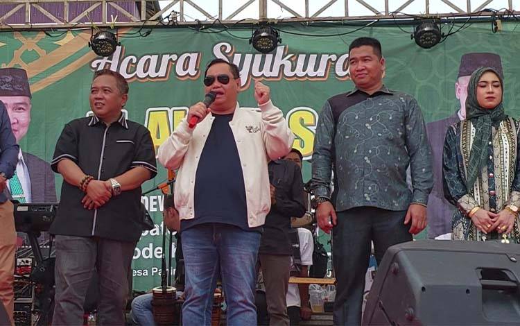 Kepemimpinan Halikinnor-Irawati Wujudkan Listrik Hingga Pelosok Kotim