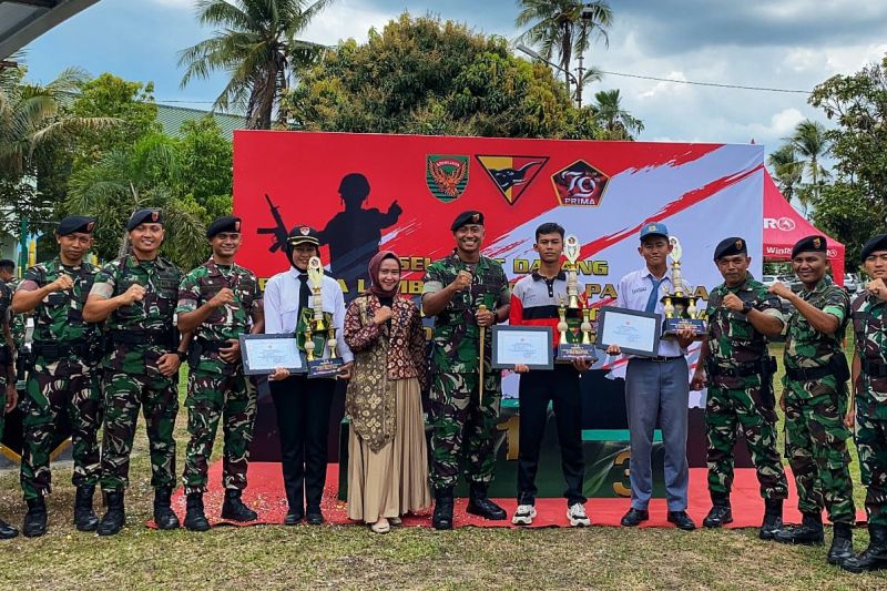 Lomba PBB Mempererat Kebersamaan Pelajar di HUT TNI ke-79