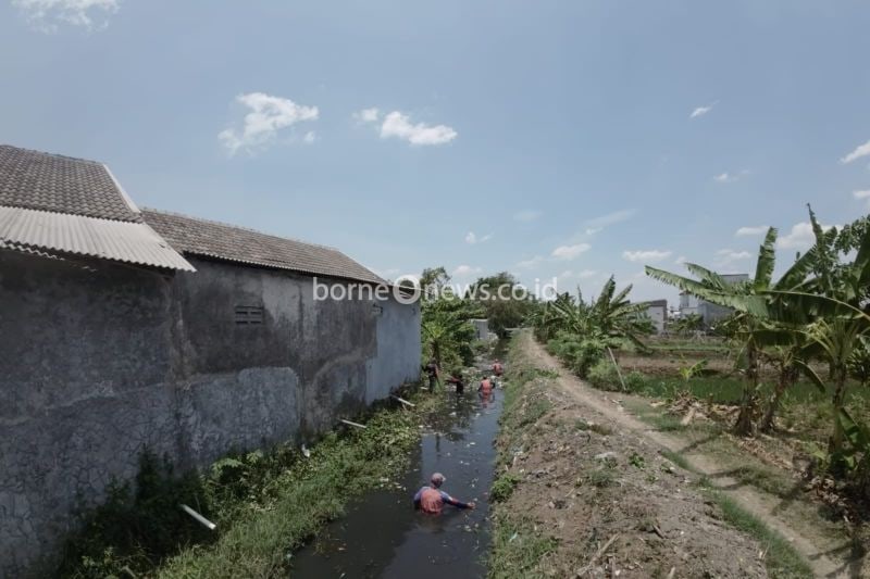 Pemerintah Kota Semarang Intensifkan Pengerukan Sungai Antisipasi Banjir
