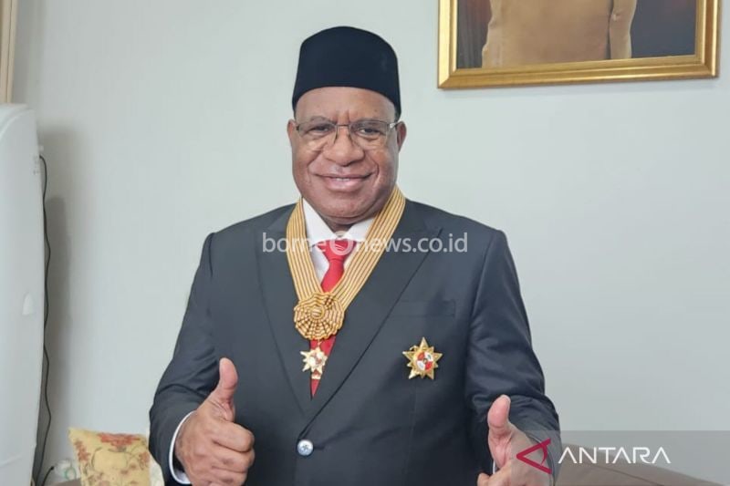 Presiden Jokowi Setujui Pengunduran Diri Wamendagri John Wempi