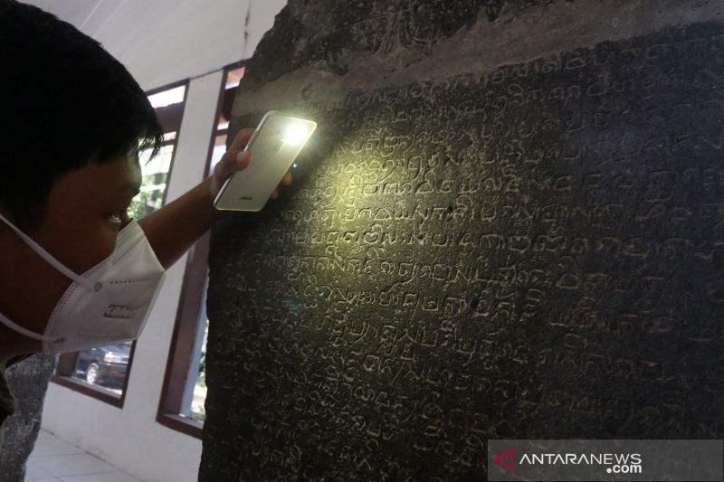 Teknologi Fotogrametri Memudahkan Pembacaan Prasasti Kuno