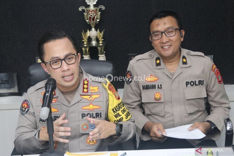 Kabid Humas Polda Metro Jaya Kombes Pol. Ade Ary Syam Indradi saat ditemui di Jakarta, Senin (30/9/2024). ANTARA/Ilham Kausar