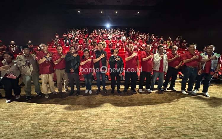 Paslon Nomor 4 Hadiri Nonton Bareng Film Tepatilah Janji di KPU Kalteng