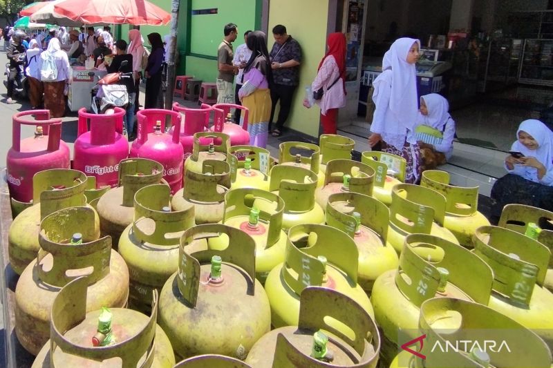 Pangkalan Elpiji di Kudus Diingatkan Agar Patuhi HET Rp18.000