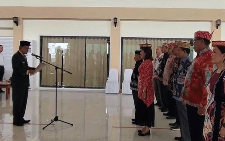 Pengurus Forum Pembauran Kebangsaan Kapuas Periode 2024 - 2027 Resmi Dikukuhkan